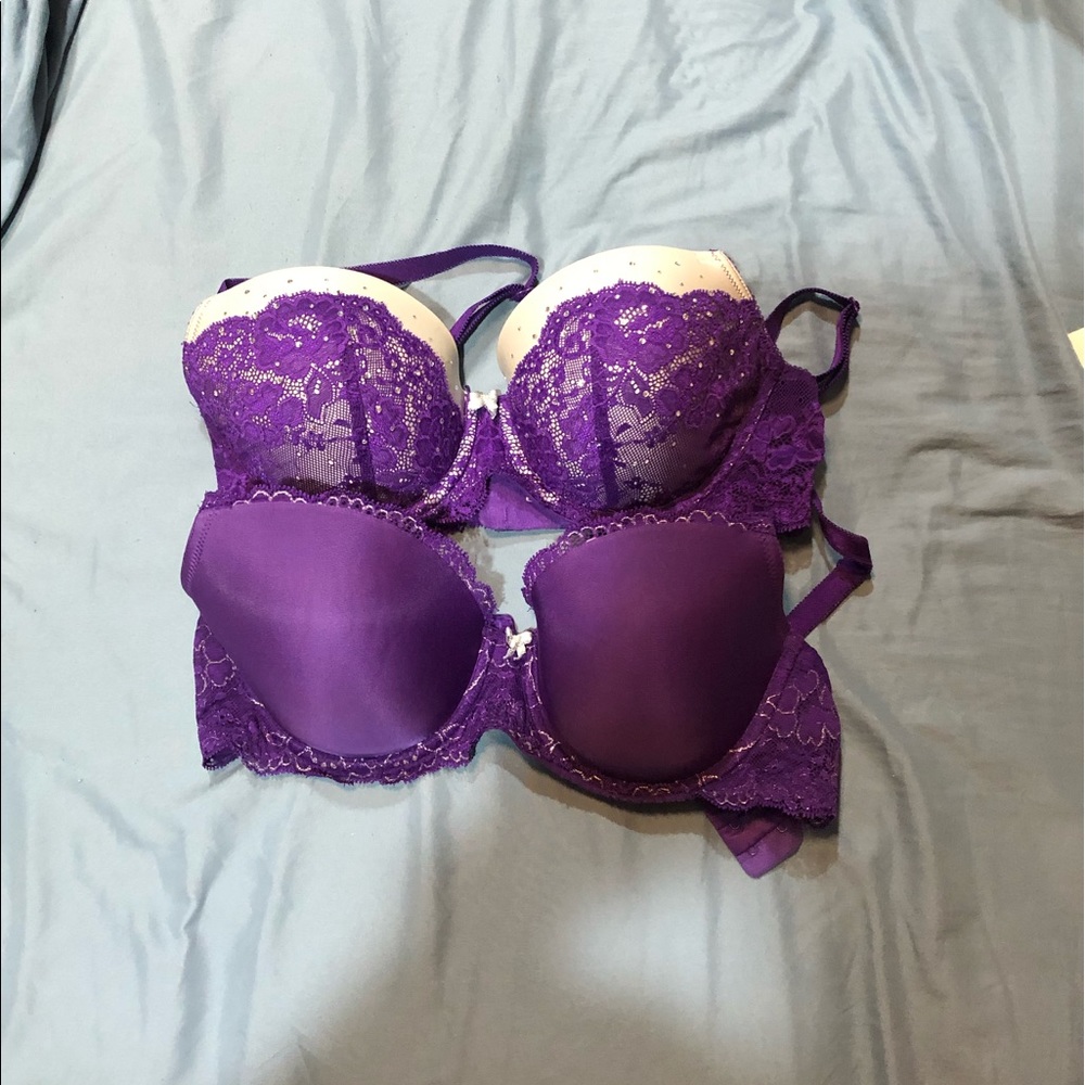 last chance 2 purple Victoria’s Secret bras